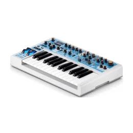 ⁦סינתיסייזר Novation Bass Station II Swifty Edition⁩ – תמונה ⁦3⁩