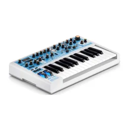 ⁦סינתיסייזר Novation Bass Station II Swifty Edition⁩ – תמונה ⁦2⁩