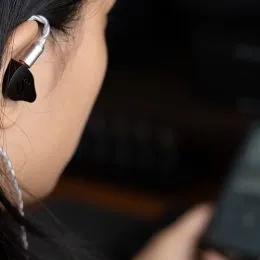 אוזניות חוטיות איכותיות Fosi Audio IM4 – תמונה 4