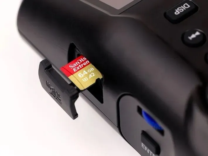 מכשיר הקלטה נייד Zoom H6 Studio – תמונה 10